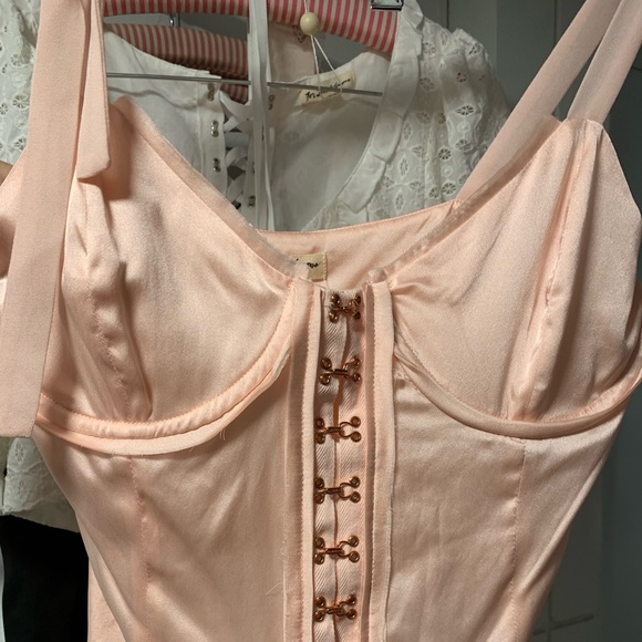 For love and lemons Lucy hook and eye bodysuit szL - Picture 2 of 3